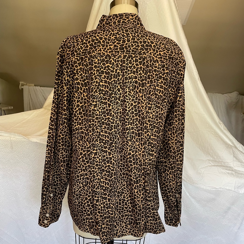 J Crew leopard print button down - Picture 3 of 4